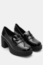 Black-Lustrin